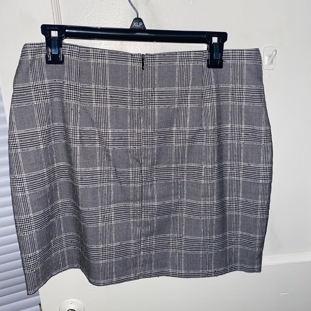 Textured Skirt - Picture 2 of 2